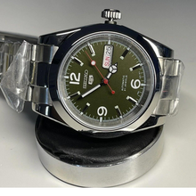 Load image into Gallery viewer, Automatic Green Dial Custom