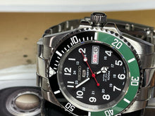 Load image into Gallery viewer, Hand Built Automatic Watch