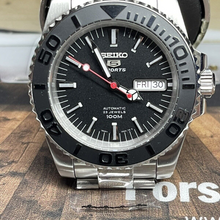 Load image into Gallery viewer, Automatic Black Dial Custom Build (Preowned)