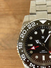 Load image into Gallery viewer, Hand Built GMT Automatic