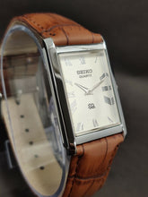 Load image into Gallery viewer, Seiko SQ Dress Watch
